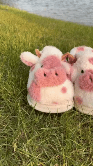 ComfyMoo™ Soft-Stitched Cow Slippers